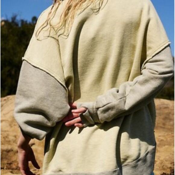 Free People Movement Start Up Pullover Size Small - Picture 4 of 8